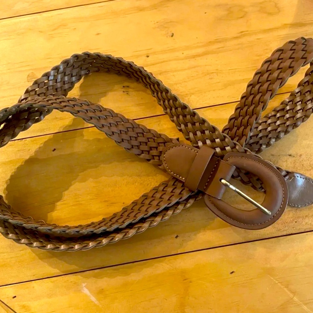Women’s woven Torrid belt size 5X